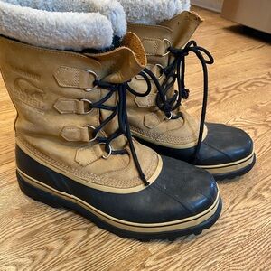 Sorel Tan and Black Insulated Boots